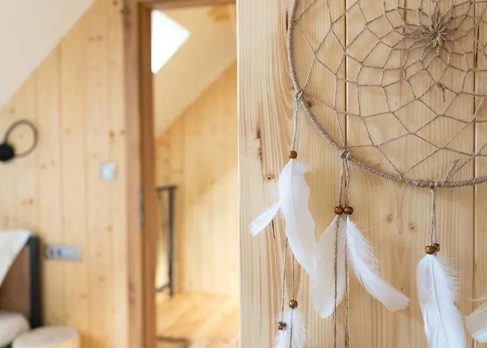 別荘 A Nest Under The Karawanks